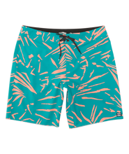 Load image into Gallery viewer, Billabong Sundays Pro Men's Boardshorts

