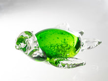 Load image into Gallery viewer, Sea Creations 5" Glass Sea Turtle (Green)
