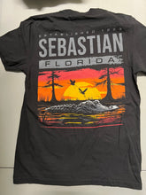 Load image into Gallery viewer, Sherry Distressed Gator Scene Sebastian SST
