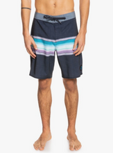 Load image into Gallery viewer, Quiksilver Men's Surfsilk Sun Faded 19" Boardshorts
