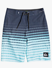 Load image into Gallery viewer, Quiksilver Highland Upsurge Youth Boardshorts
